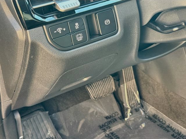 New 2027 Kia Sportage LX FWD image 10