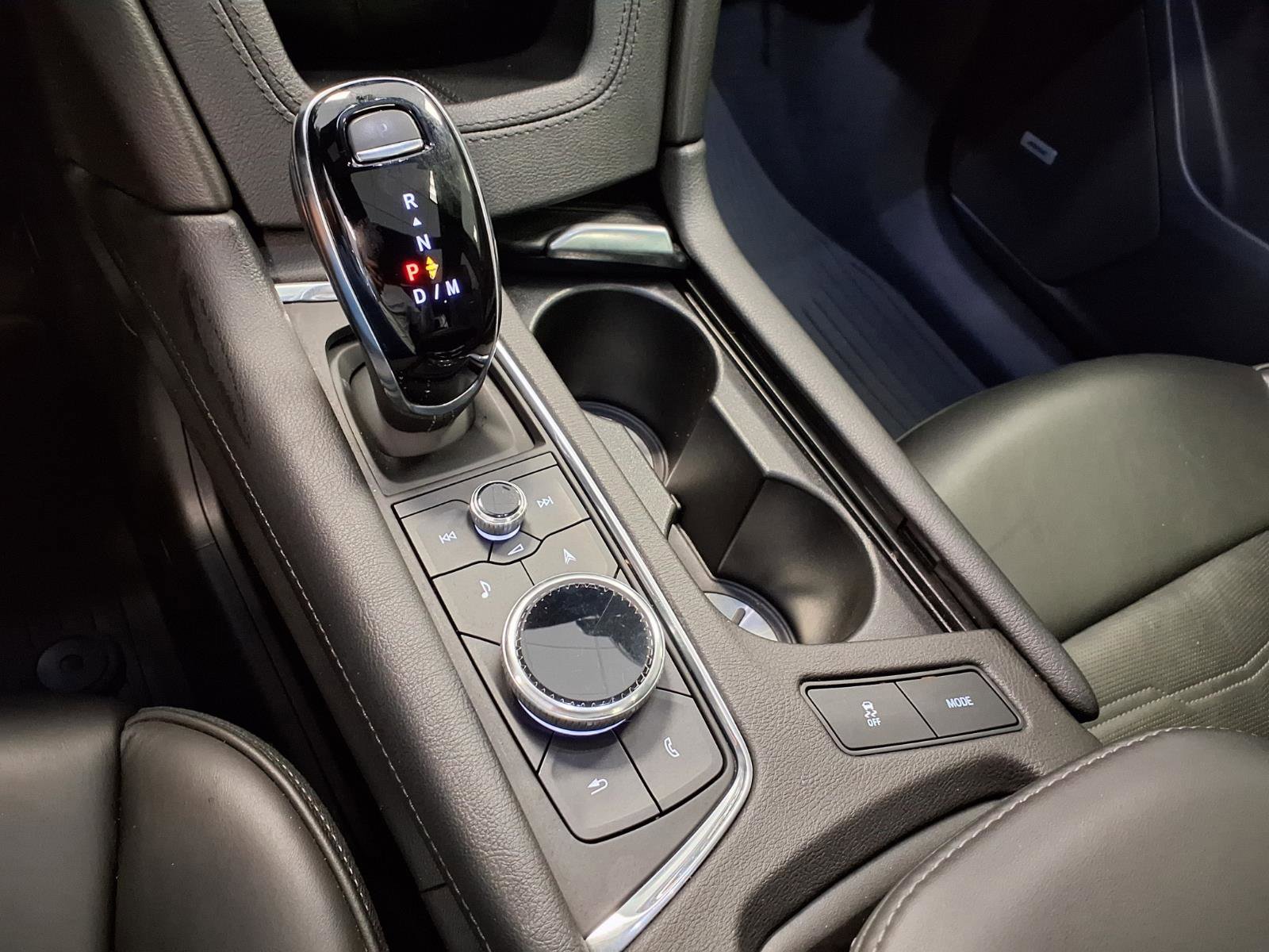 Used 2020 Cadillac XT6 Premium Luxury w/ Platinum Package FWD image 27