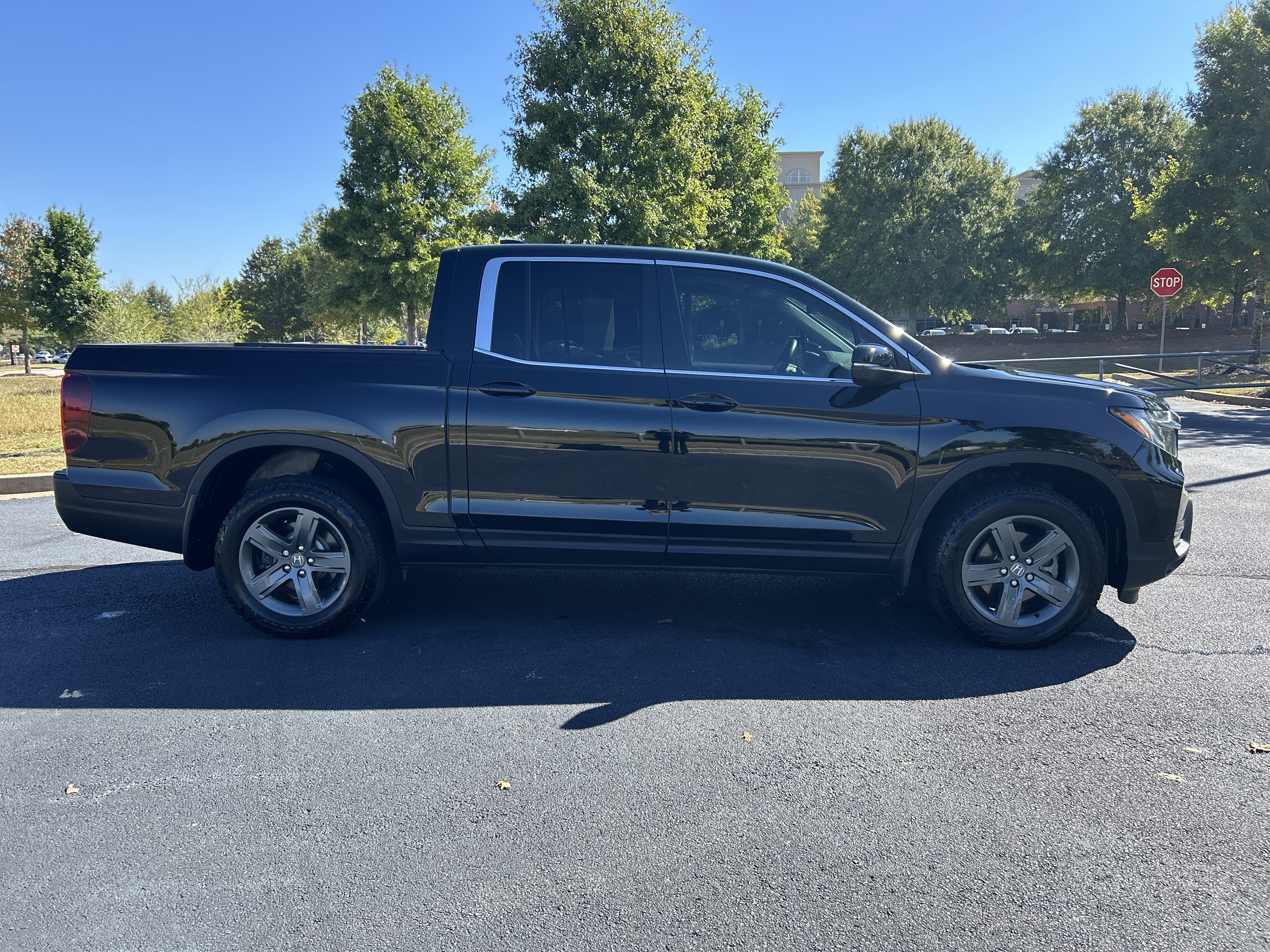 Used 2023 Honda Ridgeline RTL image 10