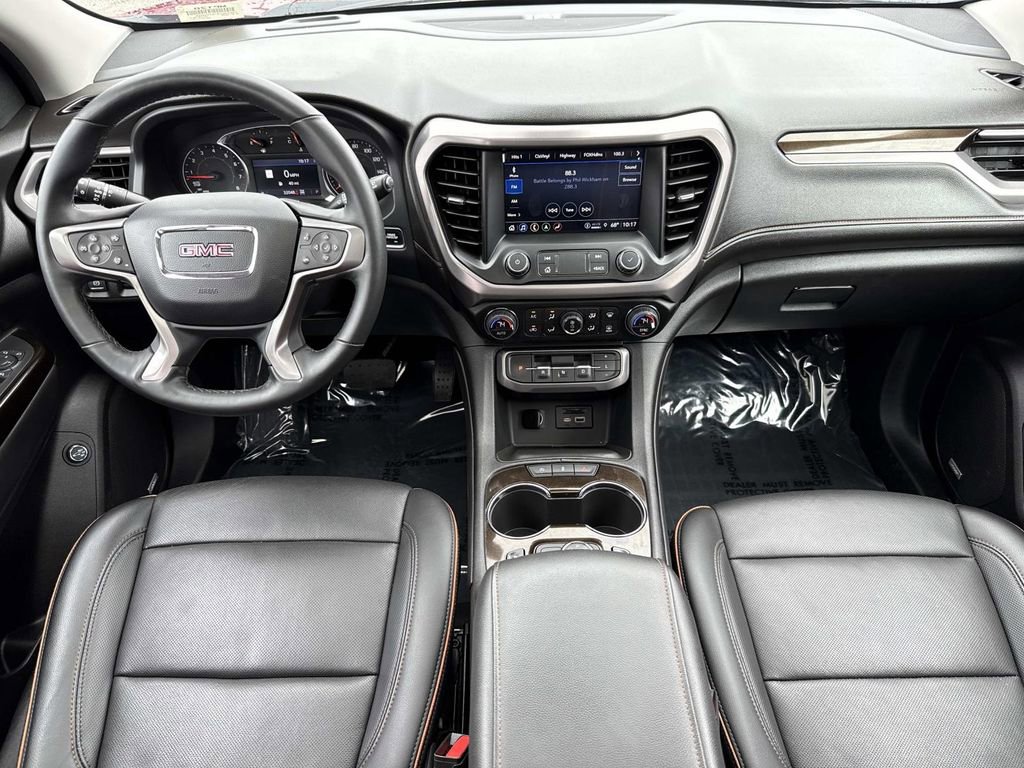 Used 2023 GMC Acadia AT4 w/ Preferred Package image 16