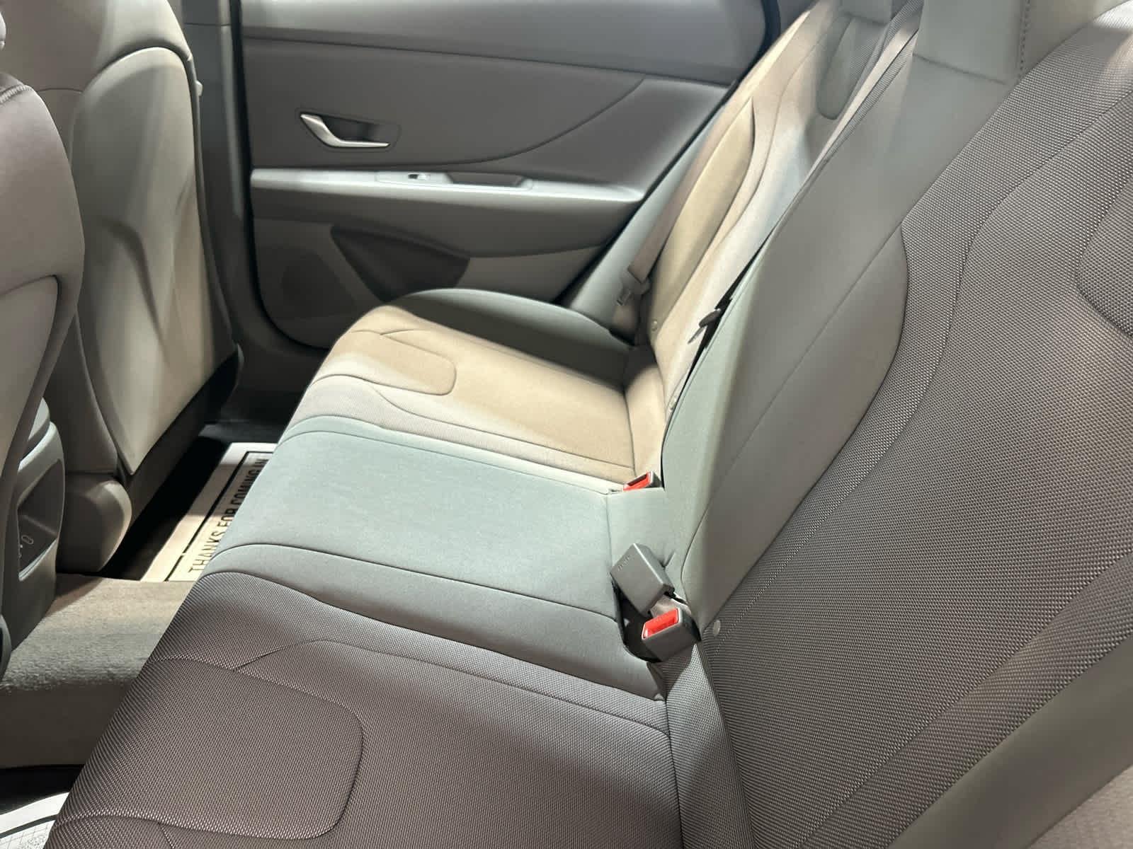 New 2026 Hyundai Elantra SE FWD image 5