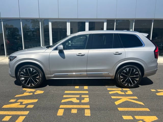 Certified 2025 Volvo XC90 B5 Plus AWD/4WD image 2