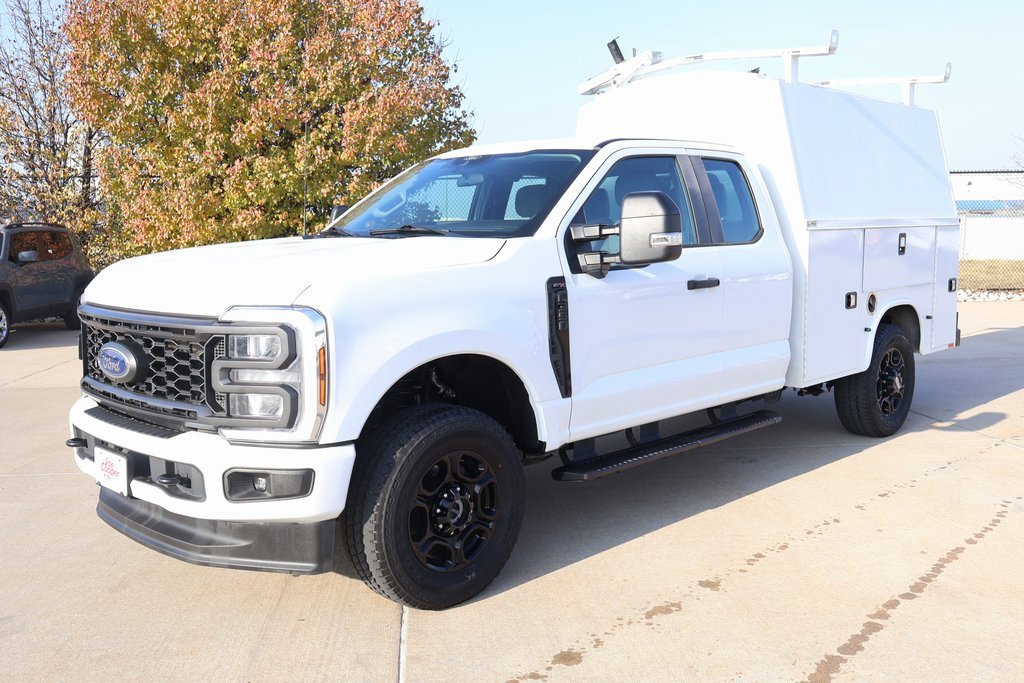 Used 2024 Ford F350 XL w/ STX Appearance Package image 9