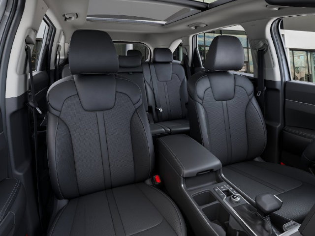 New 2026 Kia Sorento S w/ S Panoramic Sunroof Package FWD image 16