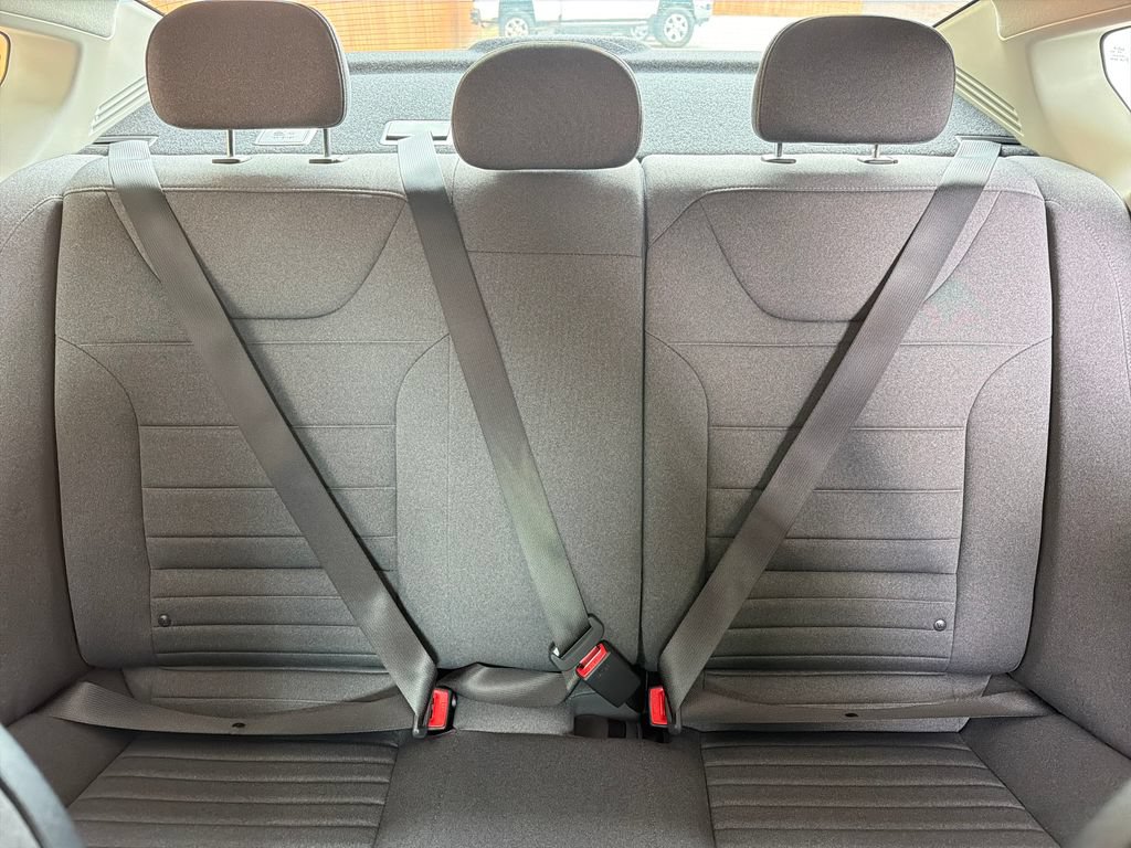 Used 2025 Kia K4 EX FWD image 28