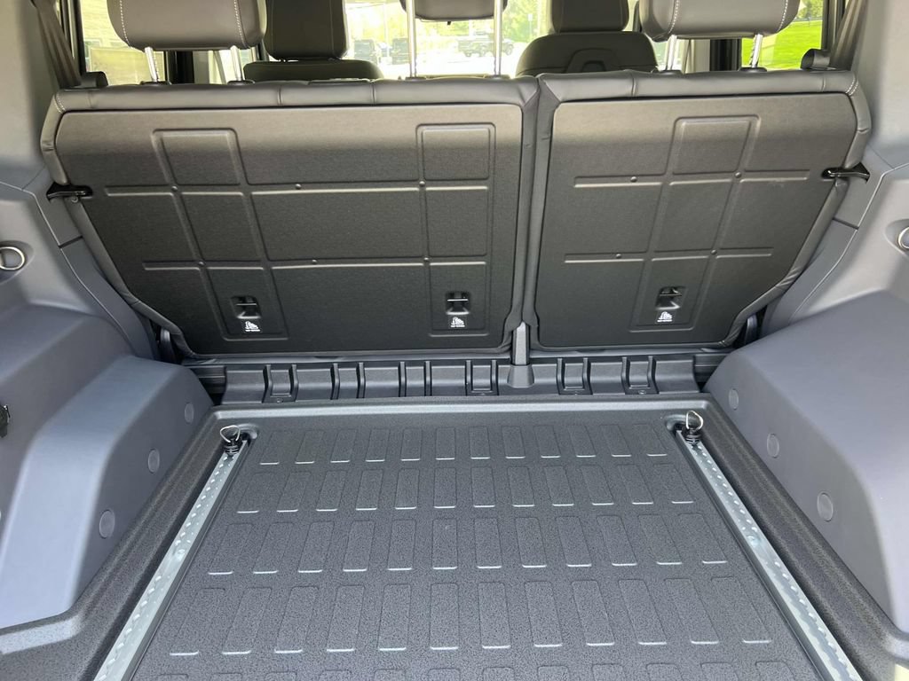 New 2025 INEOS Grenadier Station Wagon AWD/4WD image 10
