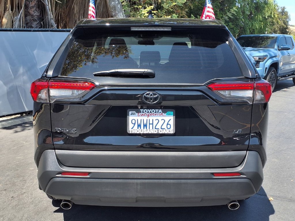Certified 2025 Toyota RAV4 LE FWD image 7