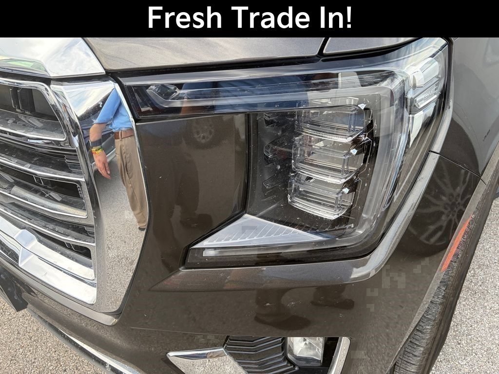 Used 2021 GMC Yukon SLT w/ SLT Premium Package RWD image 3