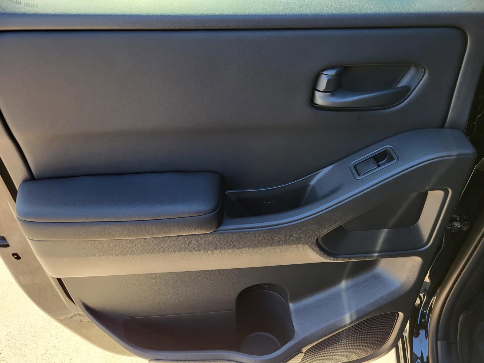 New 2026 Nissan Frontier SV image 15
