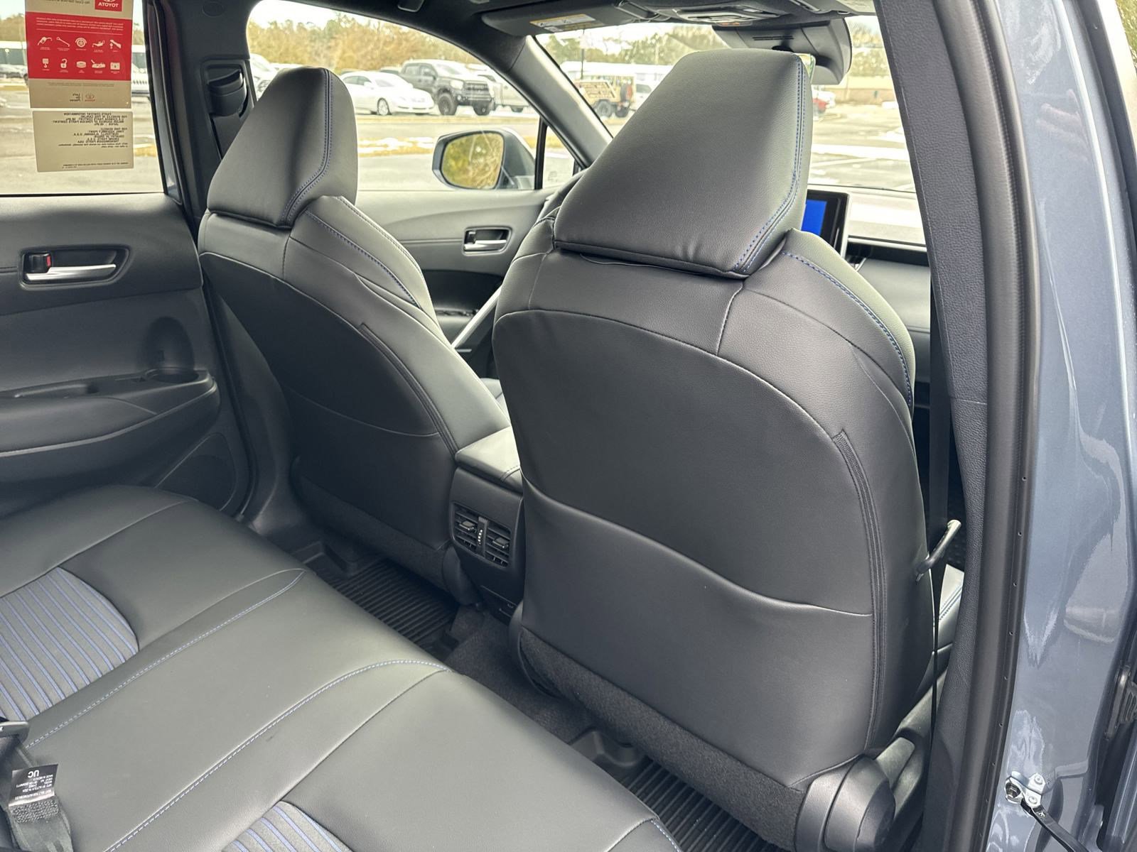 New 2025 Toyota Corolla Cross AWD Hybrid w/ Convenience Package image 31
