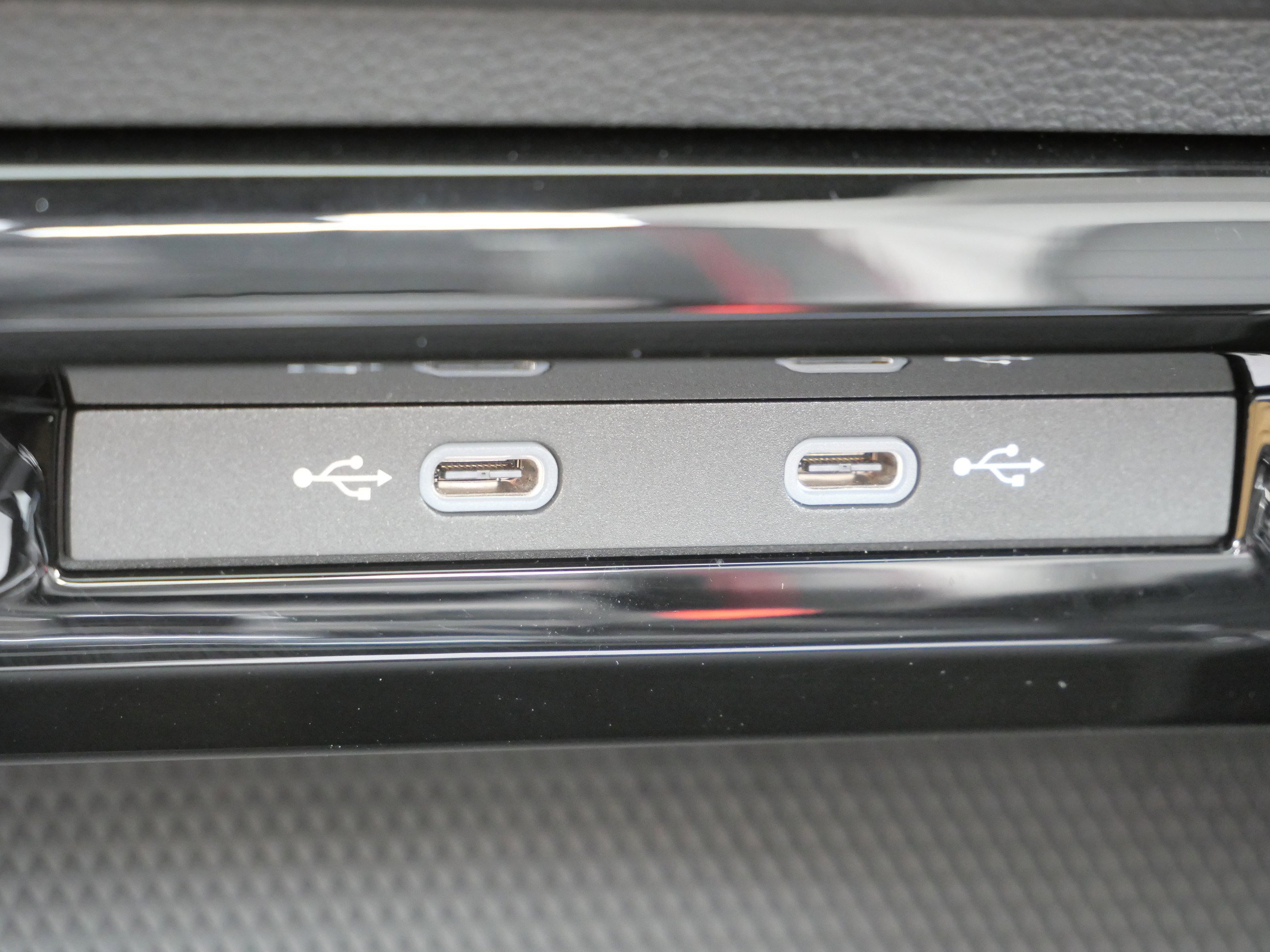 Certified 2024 Volkswagen GTI Autobahn image 28