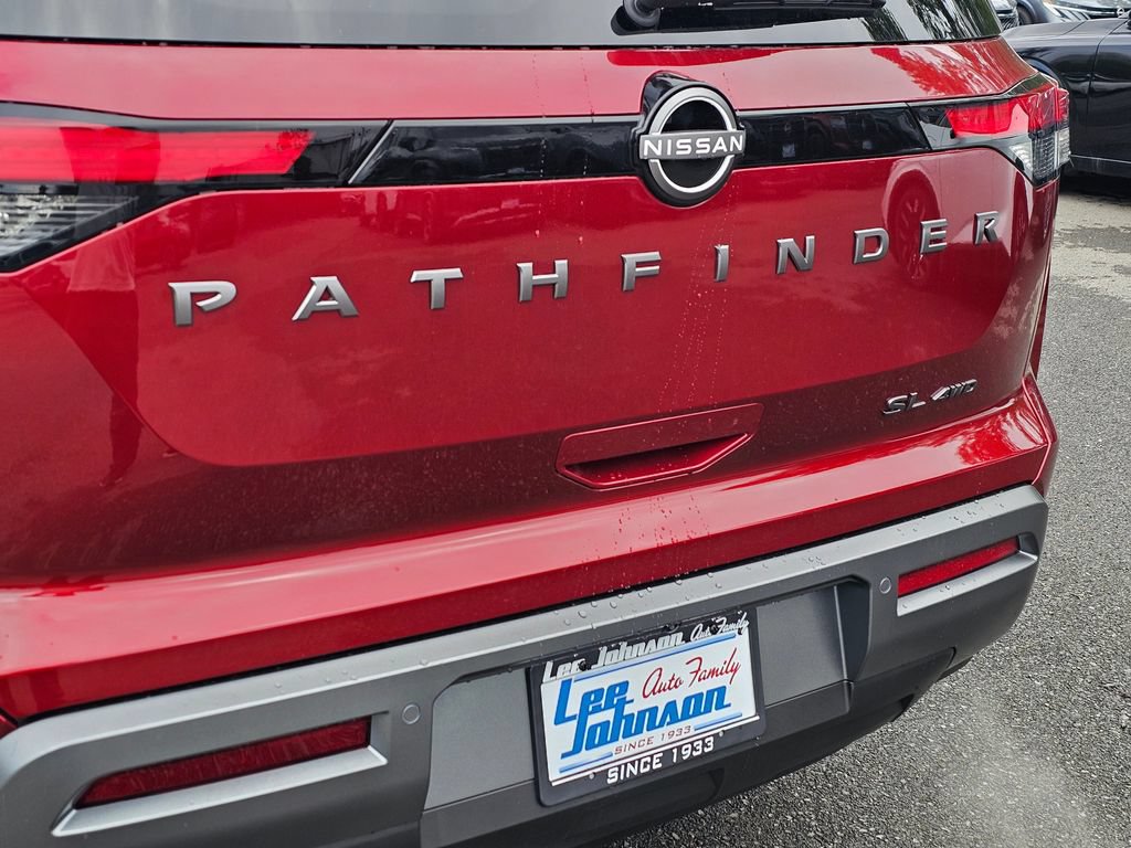 New 2026 Nissan Pathfinder SL AWD/4WD image 23