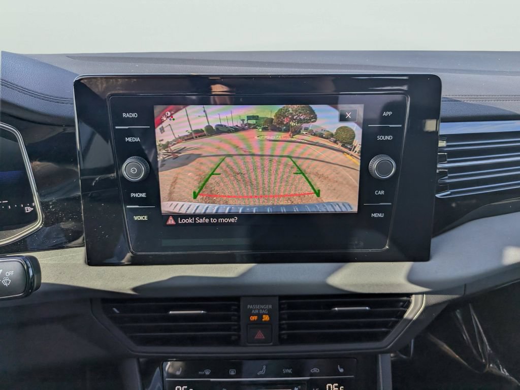 New 2026 Volkswagen Jetta SE FWD image 18