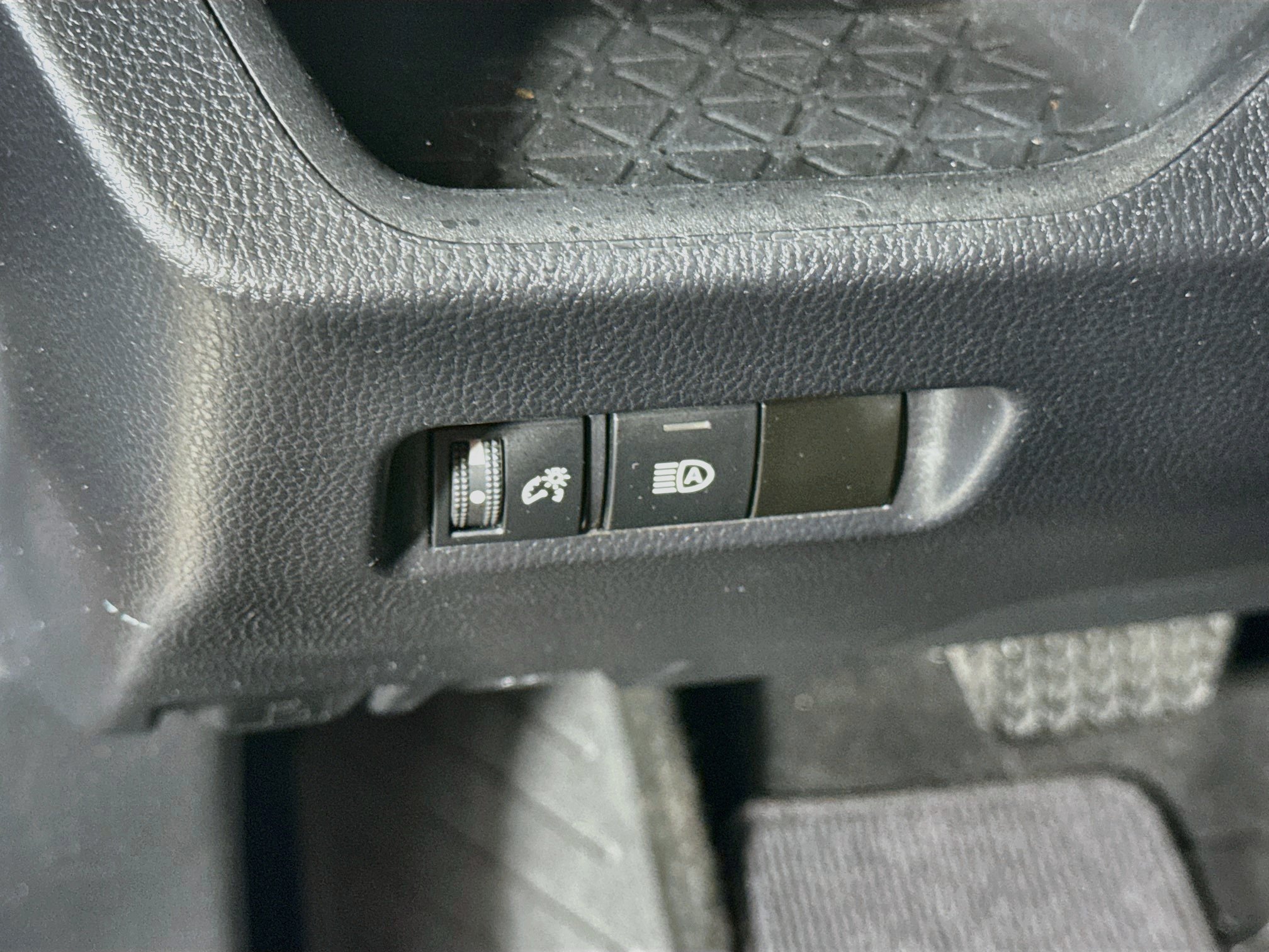 Certified 2024 Toyota RAV4 XLE FWD image 11