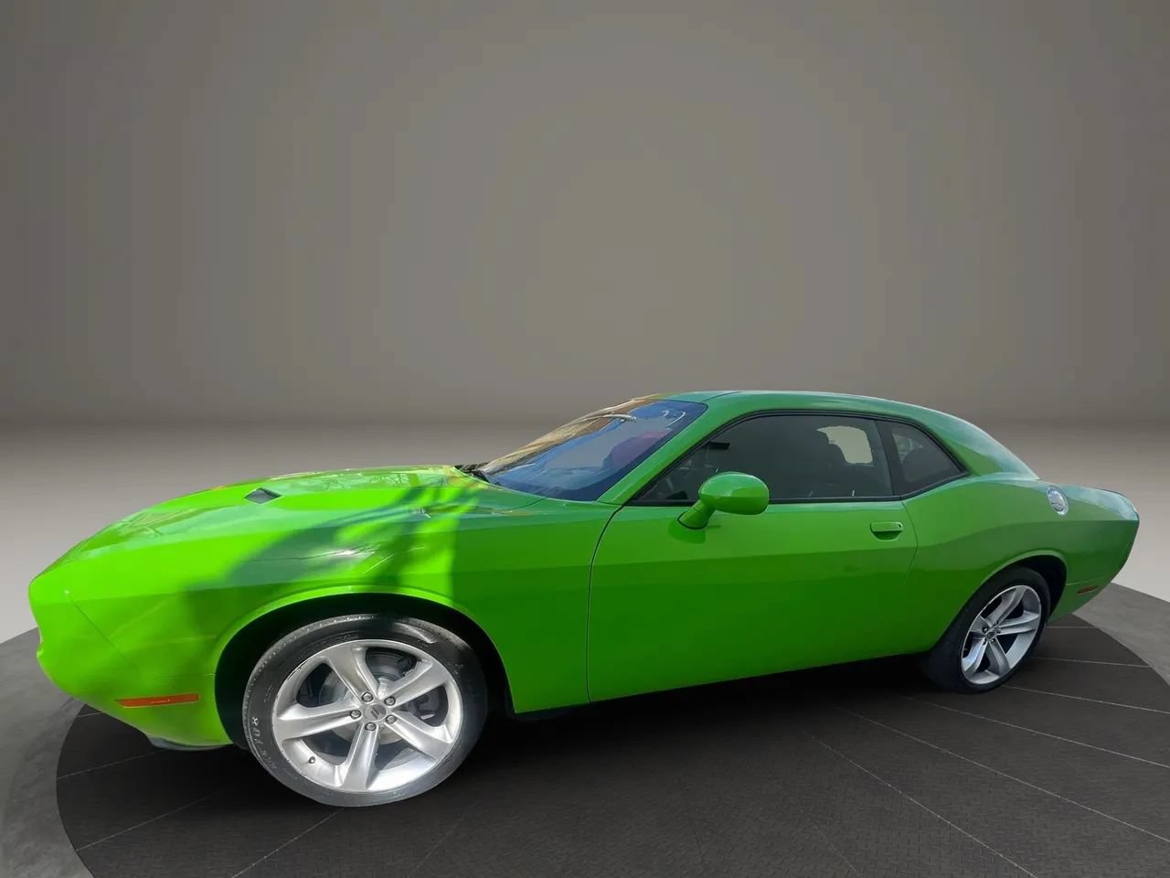 Used 2017 Dodge Challenger SXT w/ Super Sport Group (SS/T) RWD image 8