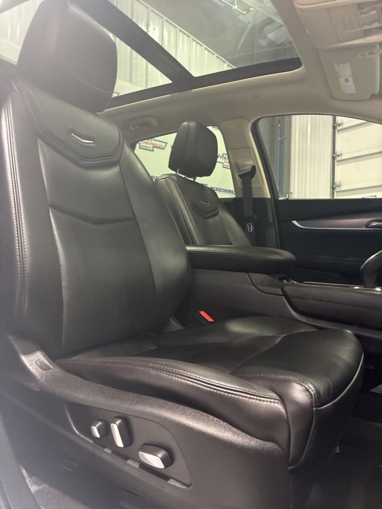 Used 2019 Cadillac XT5 Luxury FWD image 59
