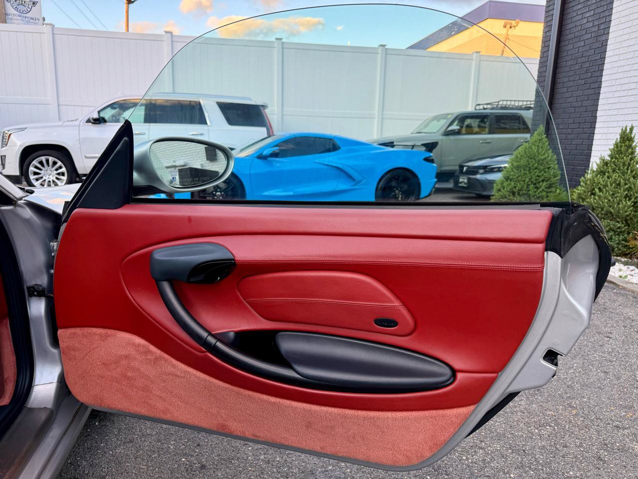 Used 1998 Porsche Boxster RWD image 19