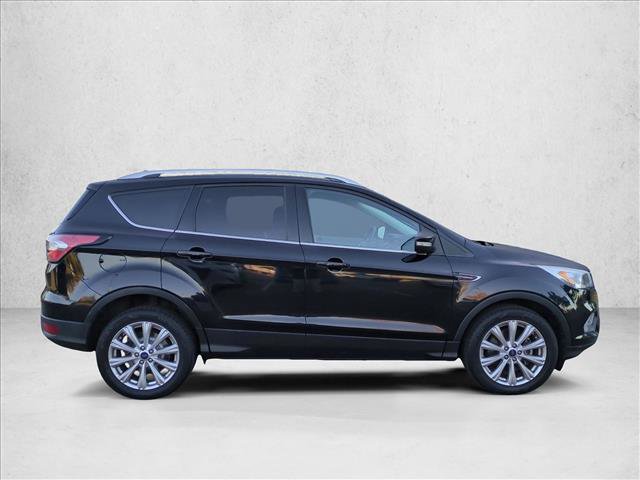 Used 2017 Ford Escape Titanium AWD/4WD image 4