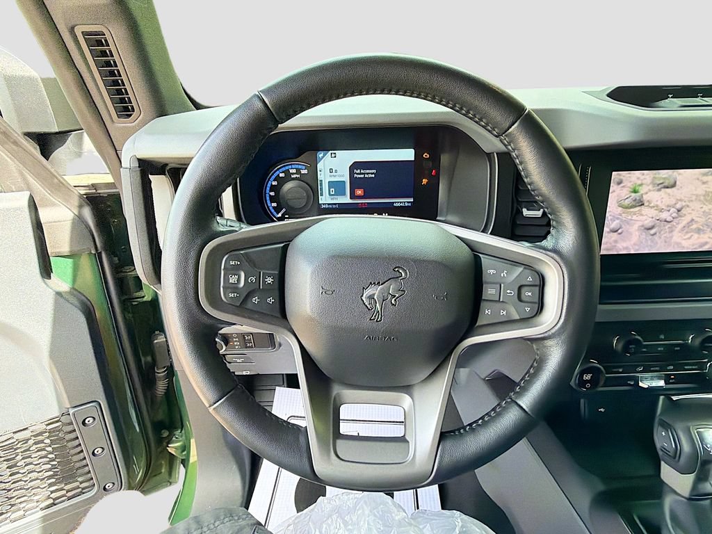 Certified 2023 Ford Bronco Big Bend w/ Sasquatch Package AWD/4WD image 11