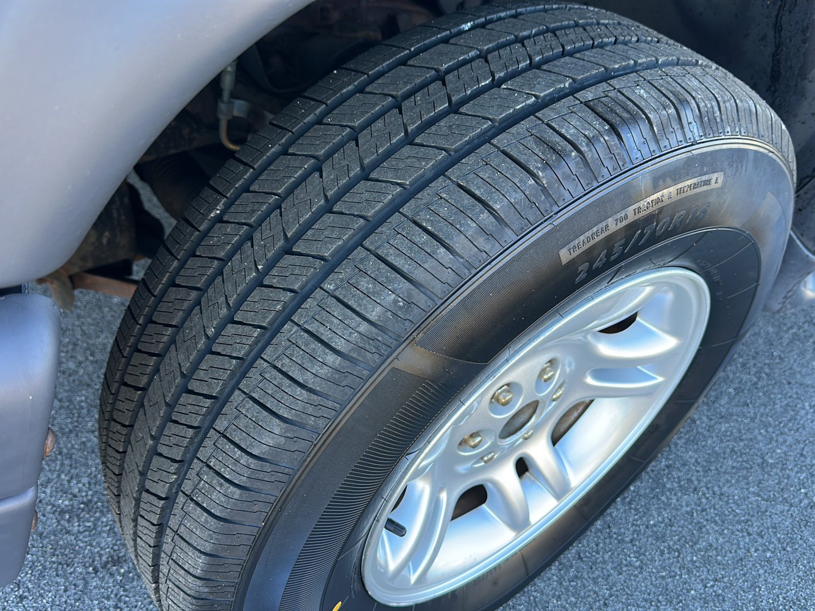 Used 2003 Dodge Durango Sport AWD/4WD image 10