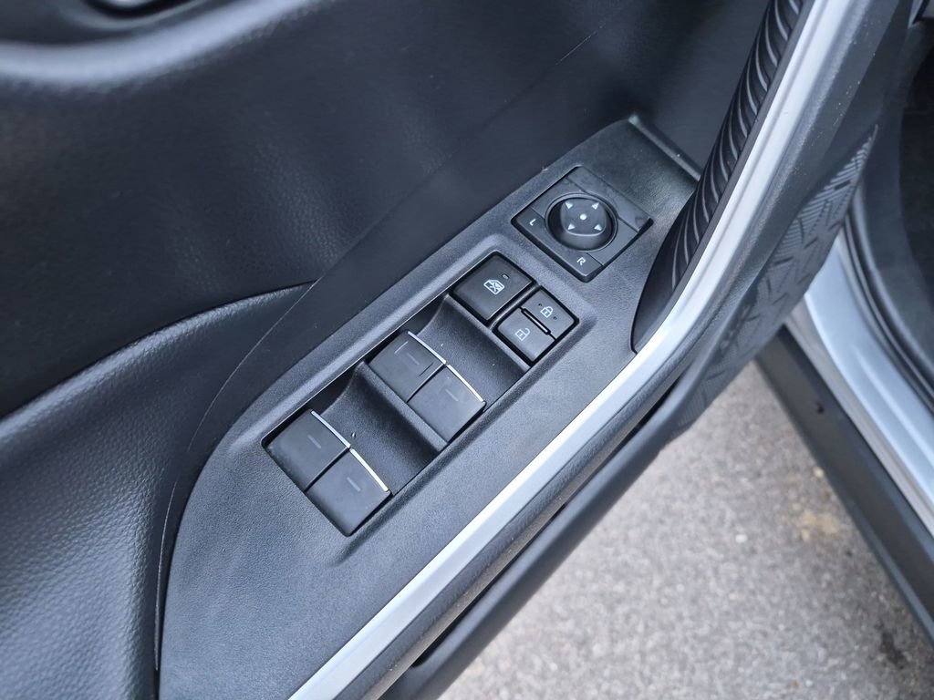 Used 2023 Toyota RAV4 XLE w/ Convenience Package image 17