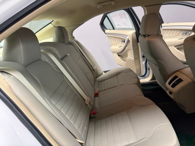 Used 2013 Ford Taurus SE FWD image 26