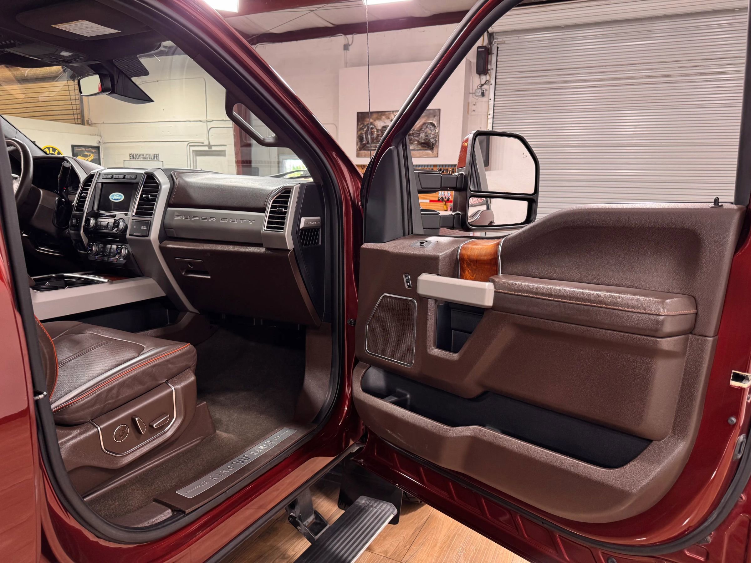 Used 2017 Ford F350 King Ranch w/ King Ranch Ultimate Package image 18