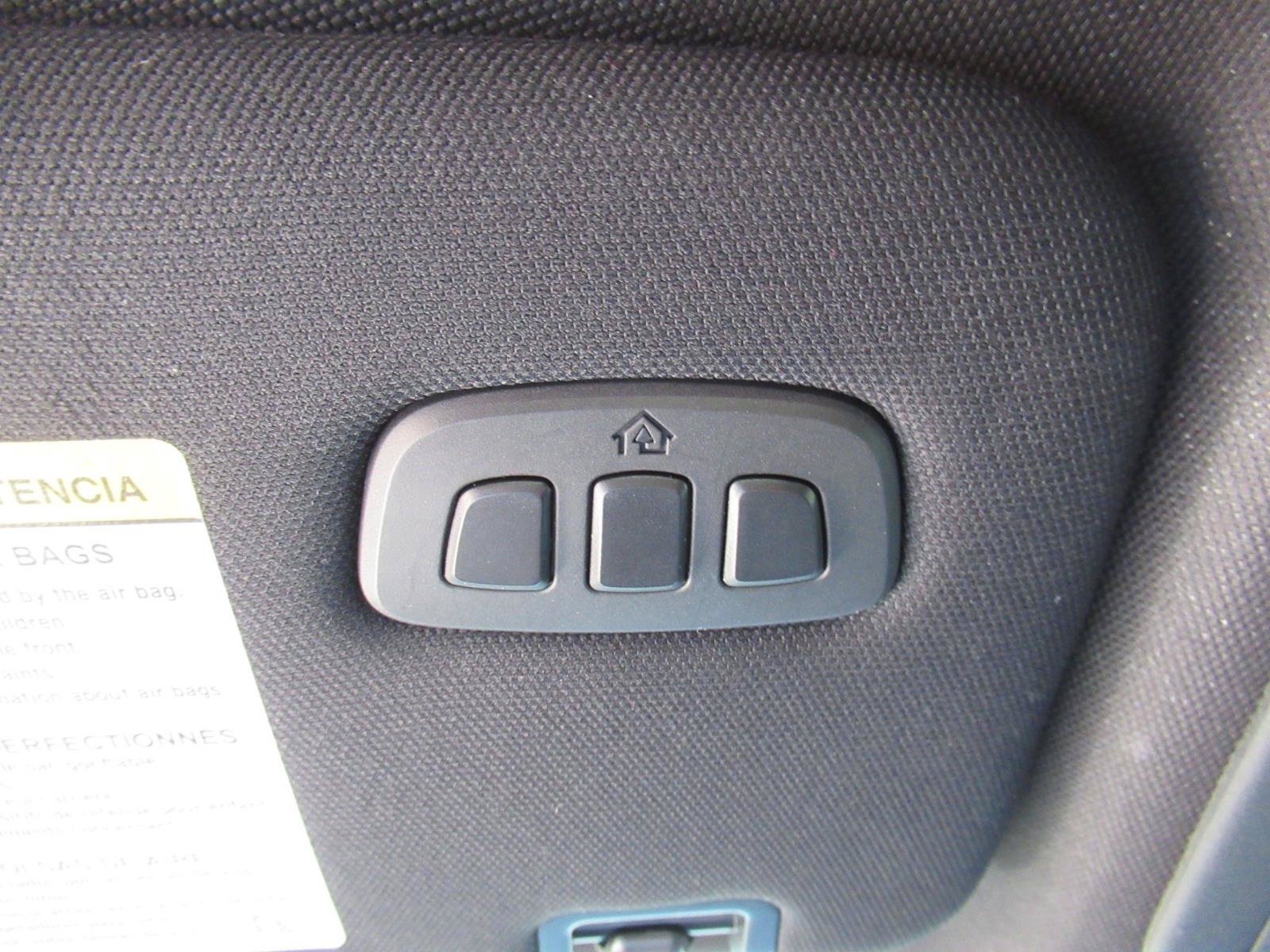 Used 2022 Ford Explorer ST w/ Equipment Group 401A AWD/4WD image 30
