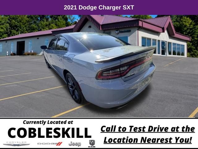 Used 2021 Dodge Charger SXT w/ Blacktop Package RWD image 5
