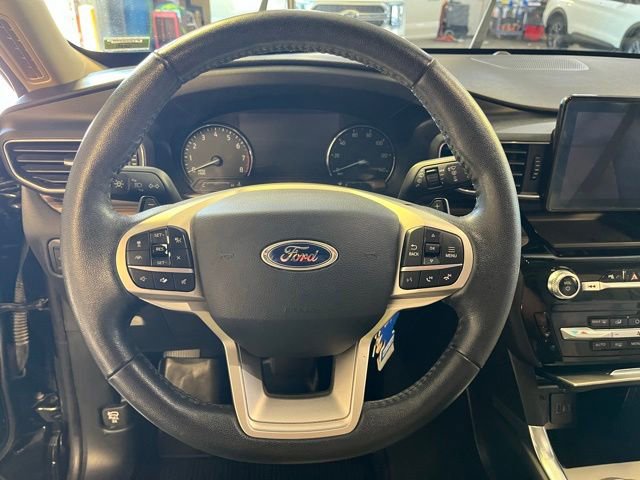 Used 2021 Ford Explorer Limited w/ Class III Trailer Tow Package AWD/4WD image 18