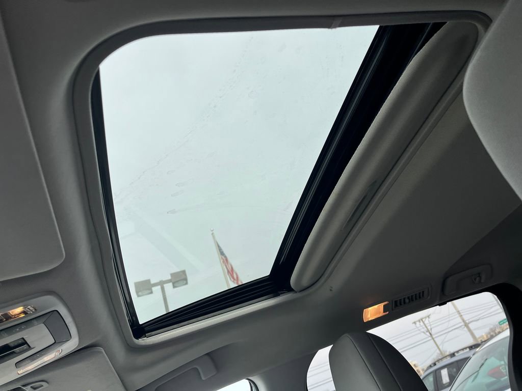 Certified 2021 Toyota Sienna LE image 23