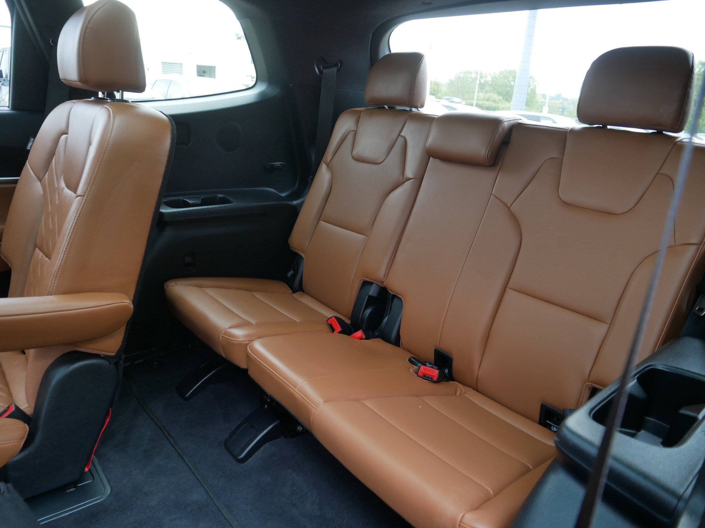 Certified 2025 Kia Telluride SX Prestige X-Line AWD/4WD image 36