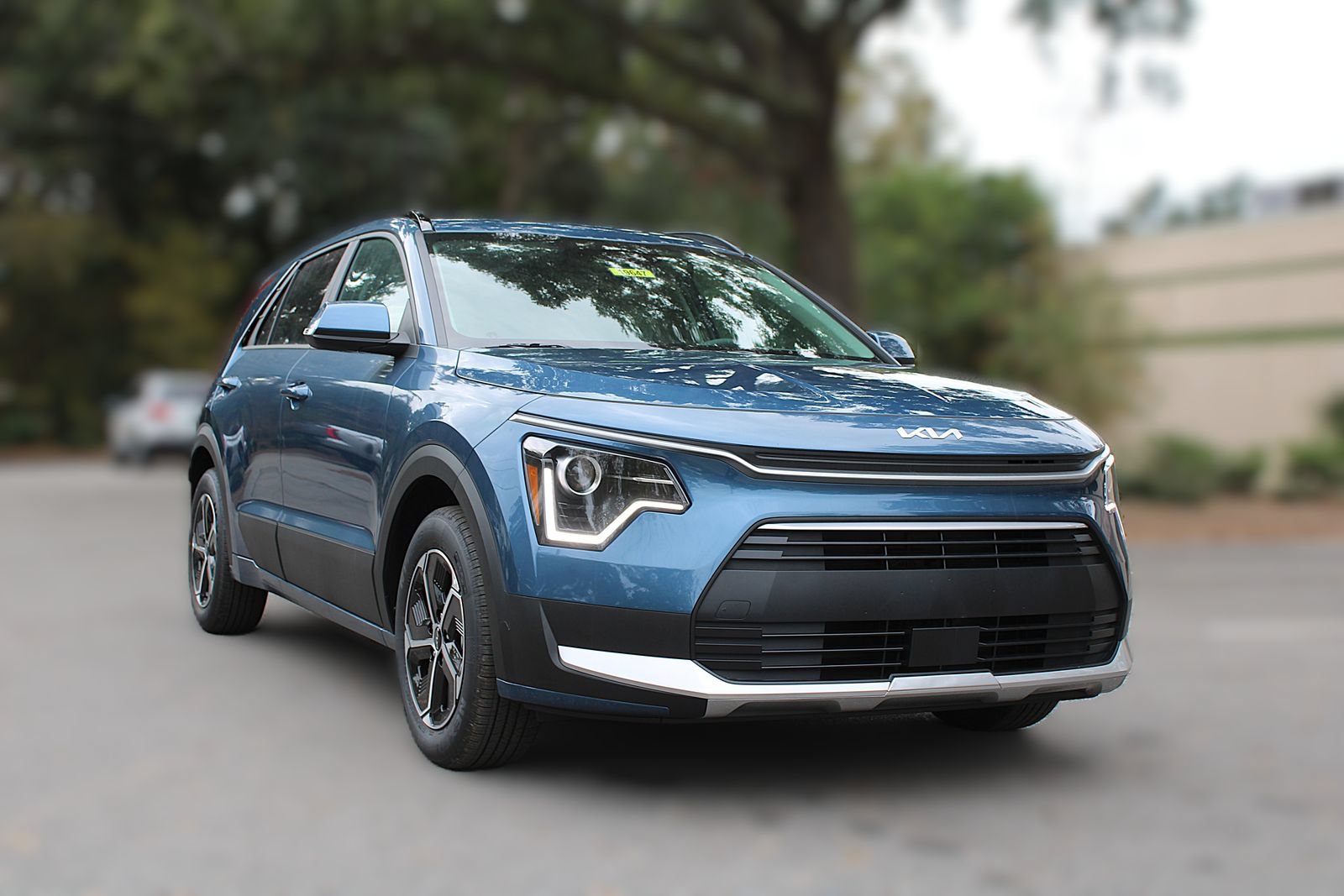 New 2026 Kia Niro EX FWD image 3