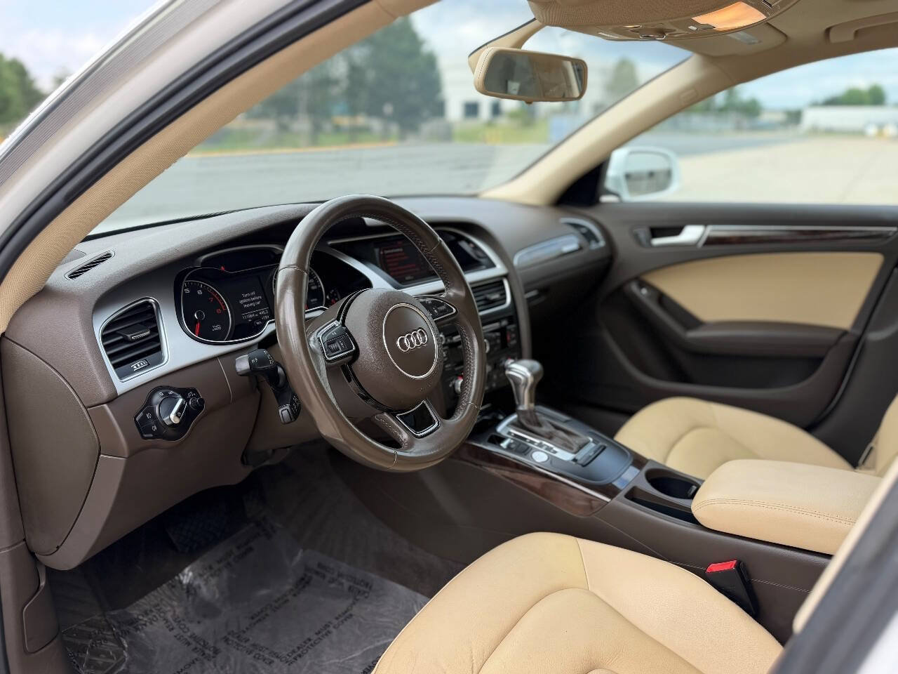 Used 2016 Audi A4 2.0T Premium w/ Convenience Plus Package AWD/4WD image 9