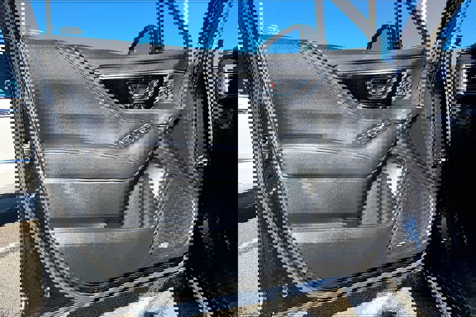 Used 2022 Subaru Legacy Limited w/ Popular Package #3 image 21