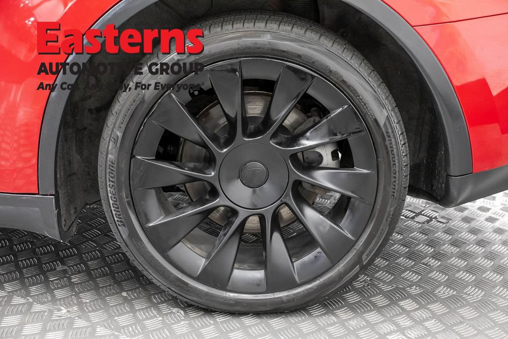 Used 2023 Tesla Model Y Long Range AWD/4WD image 32