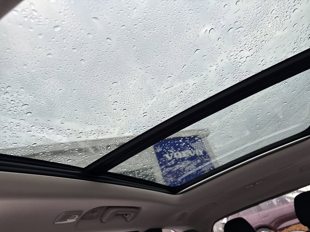 New 2026 Volvo XC90 T8 Ultra w/ Protection Package Premier image 32