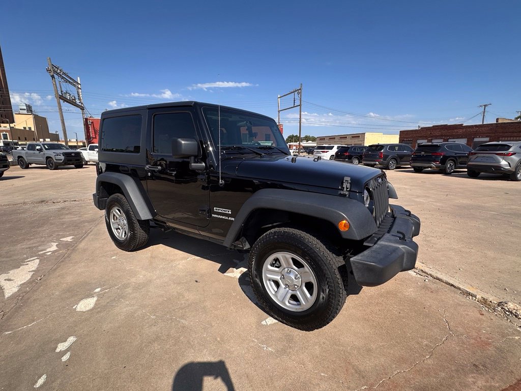 Used 2016 Jeep Wrangler Sport AWD/4WD image 11