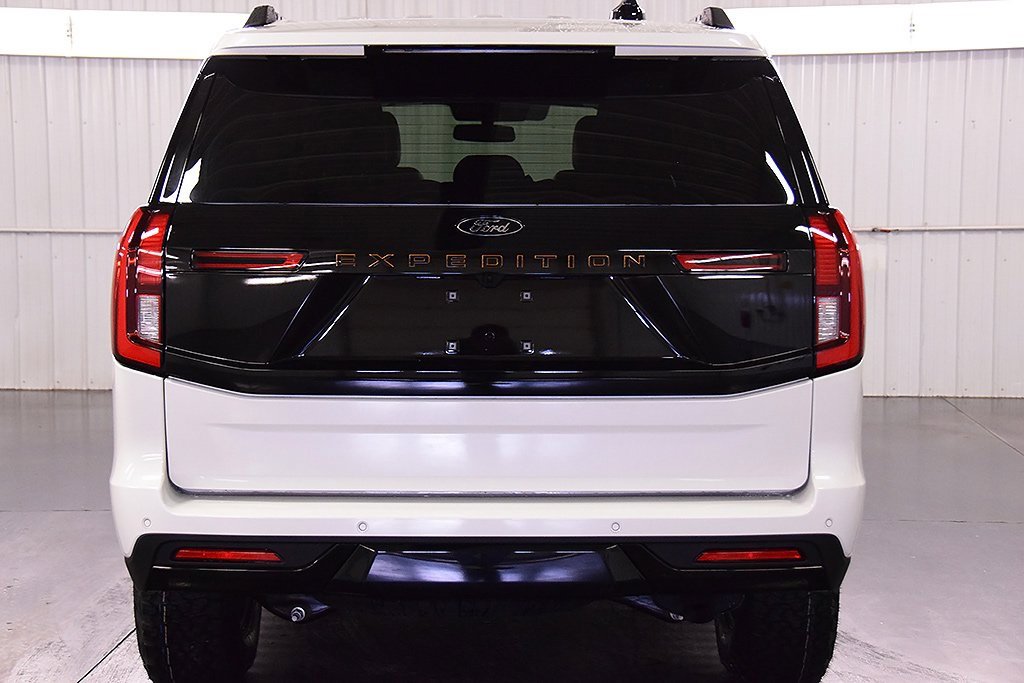 New 2025 Ford Expedition Tremor image 6
