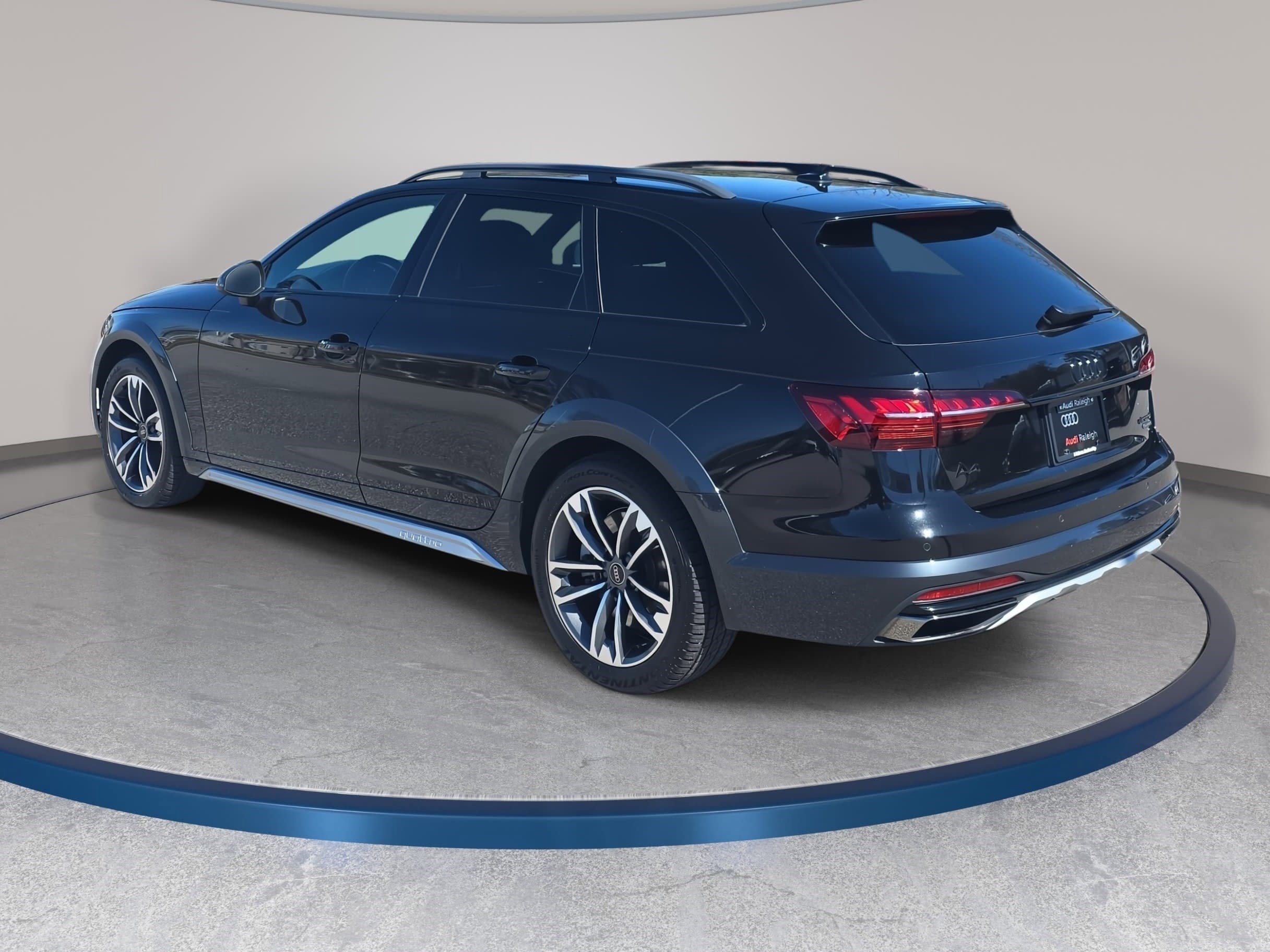 Used 2023 Audi A4 2.0T allroad Premium Plus w/ Premium Plus Package image 6