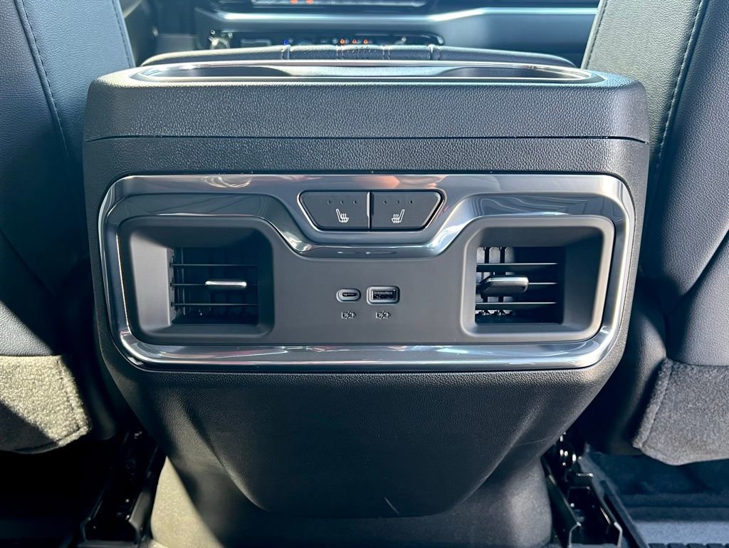 New 2026 Chevrolet Silverado 1500 High Country w/ Technology Package image 19