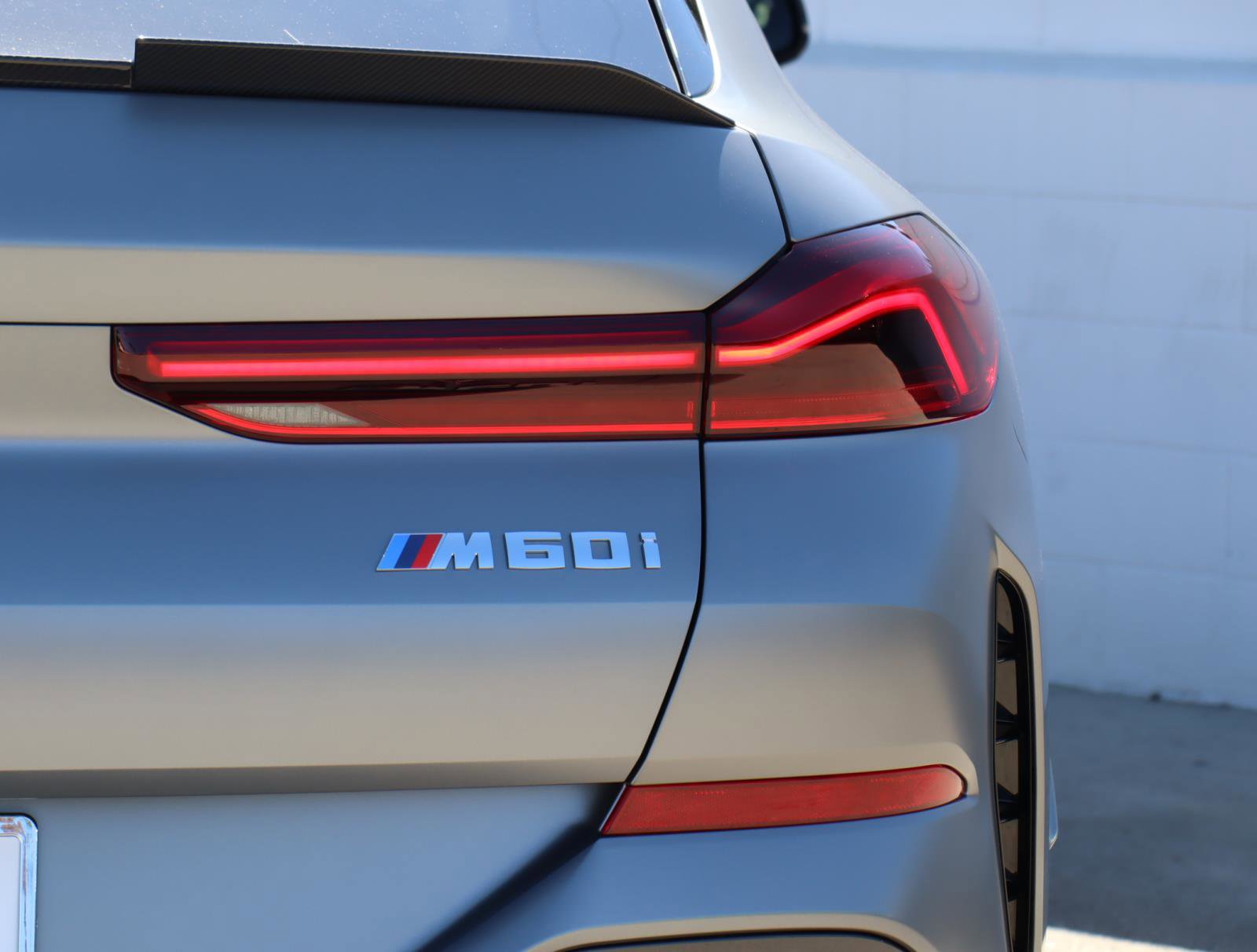 New 2026 BMW X6 M60i image 7