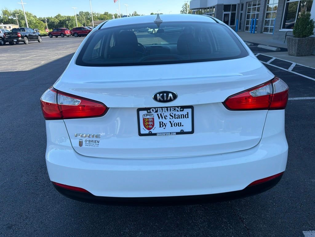 Used 2016 Kia Forte LX FWD image 4