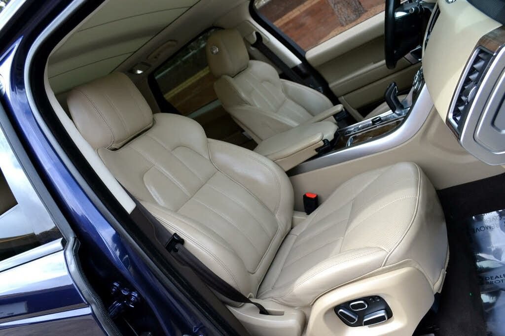 Used 2015 Land Rover Range Rover Sport HSE AWD/4WD image 31