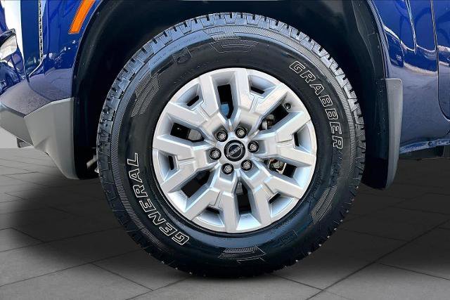 Certified 2023 Nissan Frontier SV w/ Technology Package AWD/4WD image 11