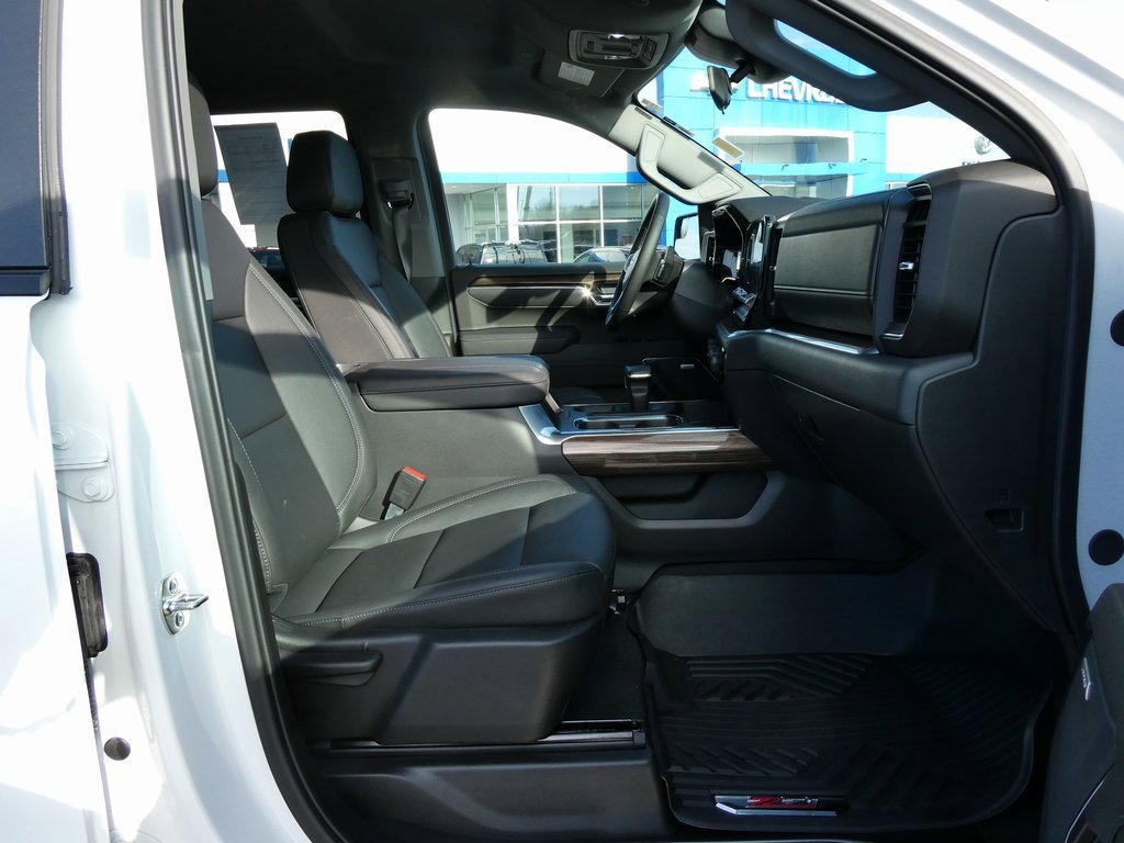 Certified 2025 Chevrolet Silverado 1500 LT Trail Boss w/ Convenience Package II image 15