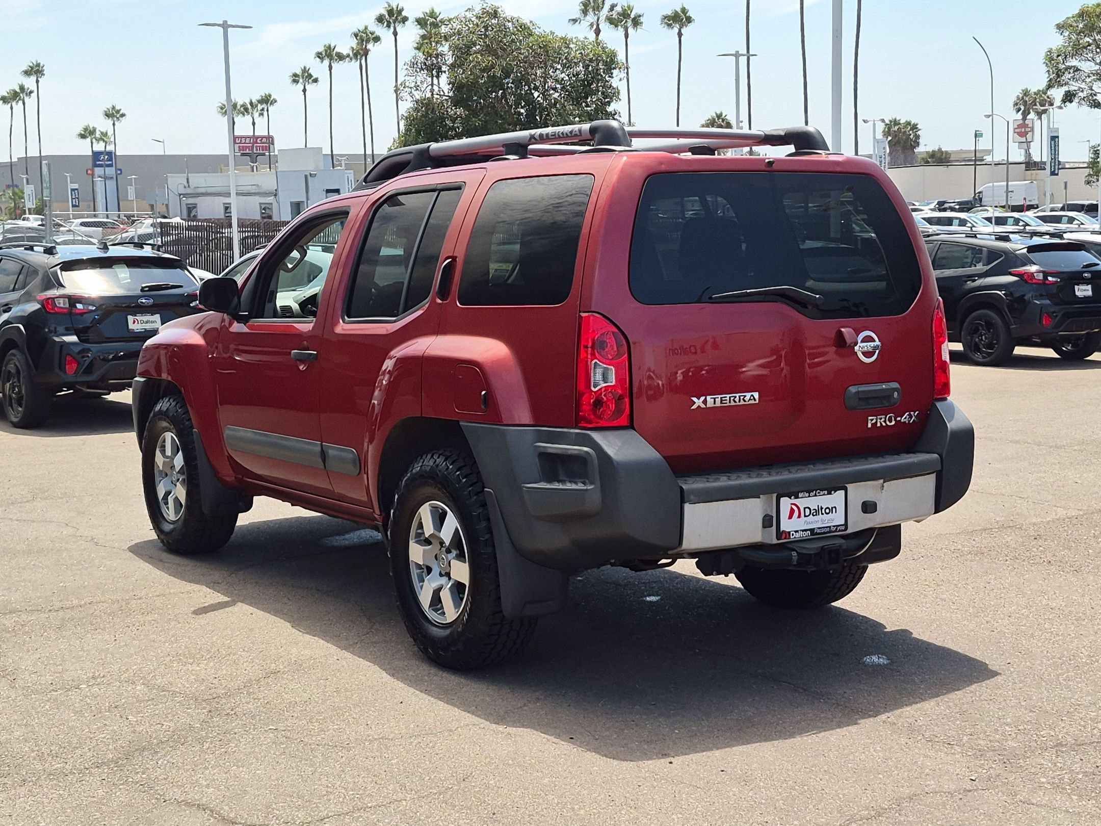 Used 2013 Nissan Xterra PRO-4X AWD/4WD image 6
