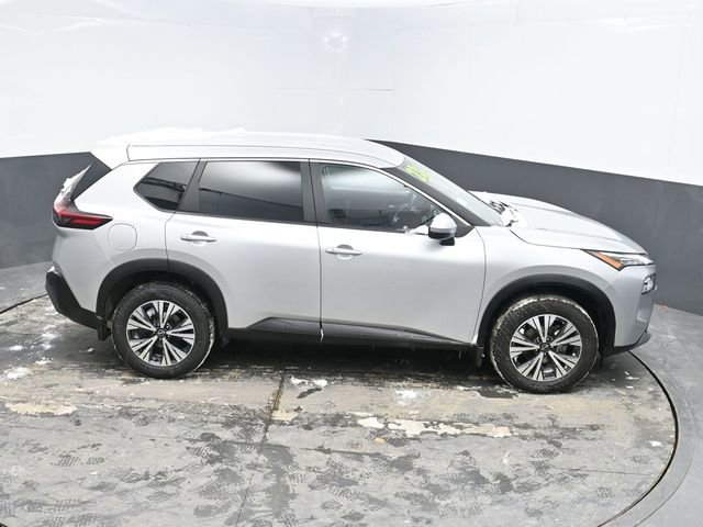 Used 2023 Nissan Rogue SV image 31