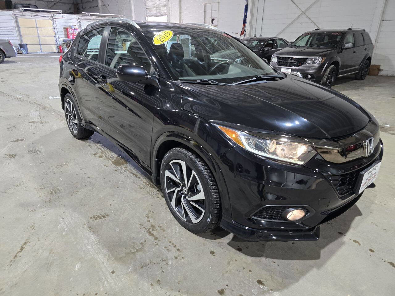Used 2019 Honda HR-V Sport image 17