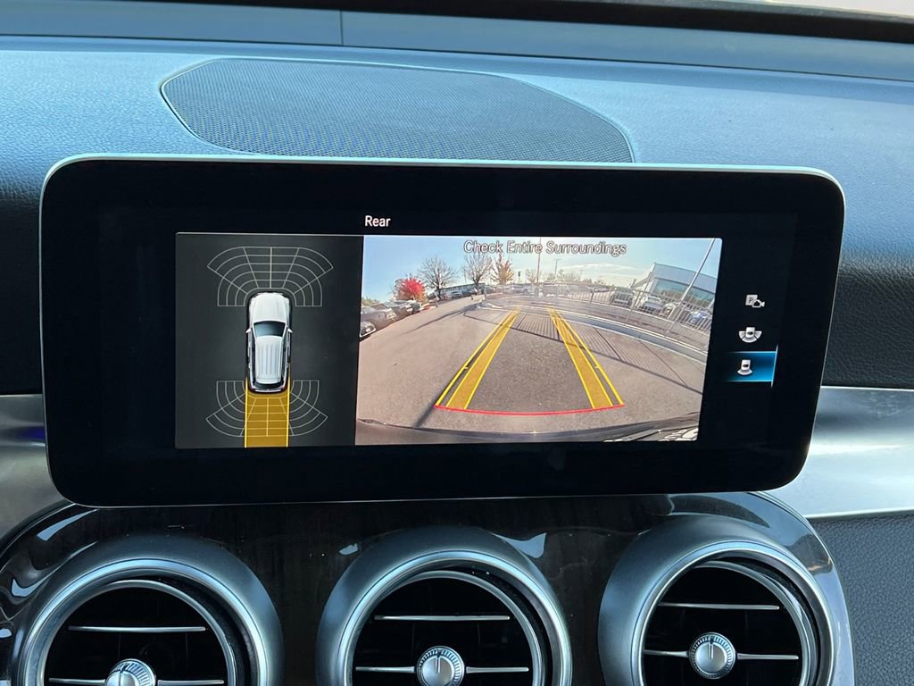 Used 2022 Mercedes-Benz GLC 300 image 21
